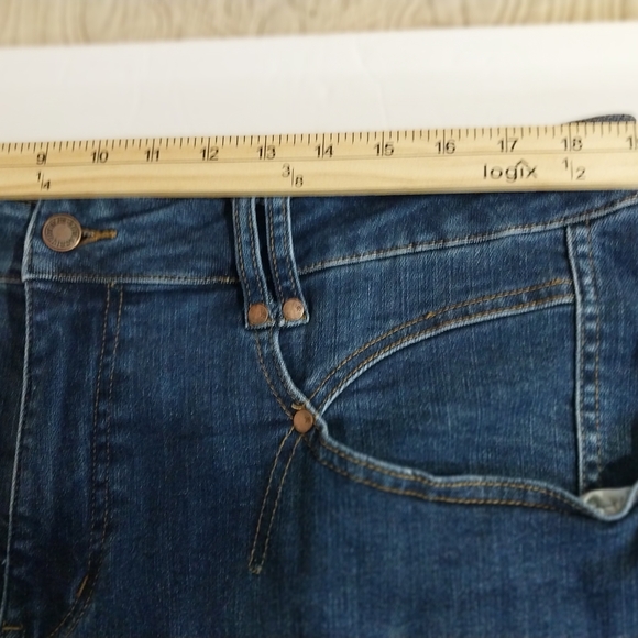 JUDI BLUE  Indigo Cropped Jeans - Picture 12 of 16